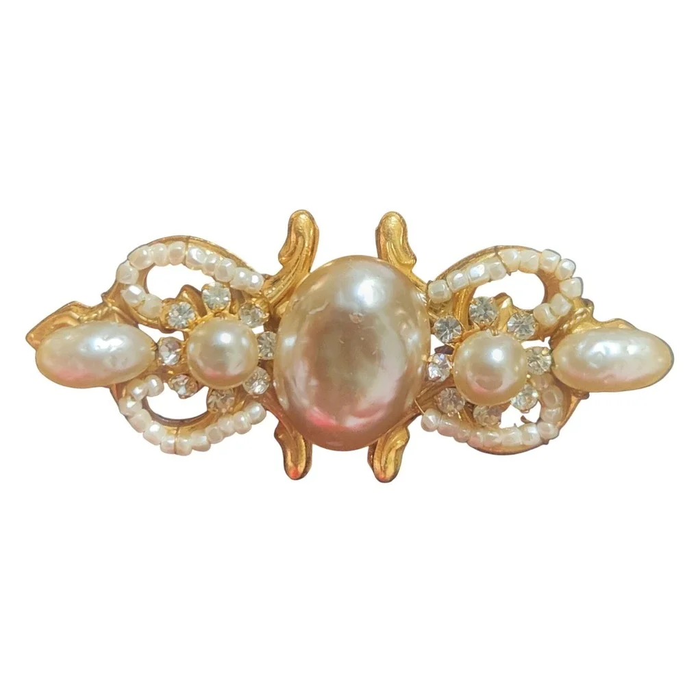 Miriam Haskell Brooch Faux‎ Pearl Rhinestone Gold Tone vintage